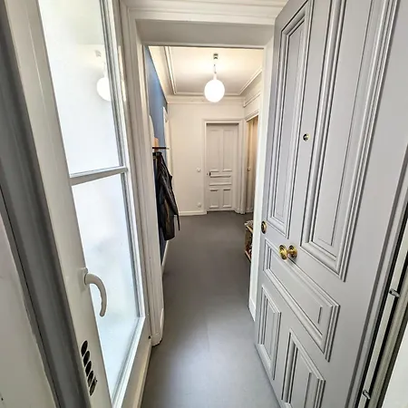 Sweet Haussmann Bedroom In