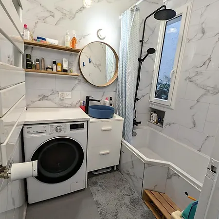 Sweet Haussmann Bedroom In * Paris
